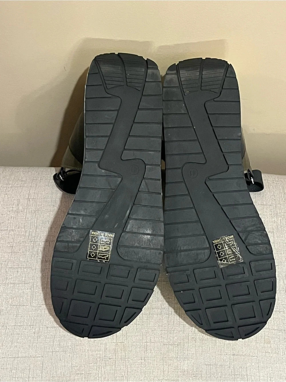 Like New EXE’ Olivia 921 Platform Wedge Sandals in Black with Yellow Footbed,41